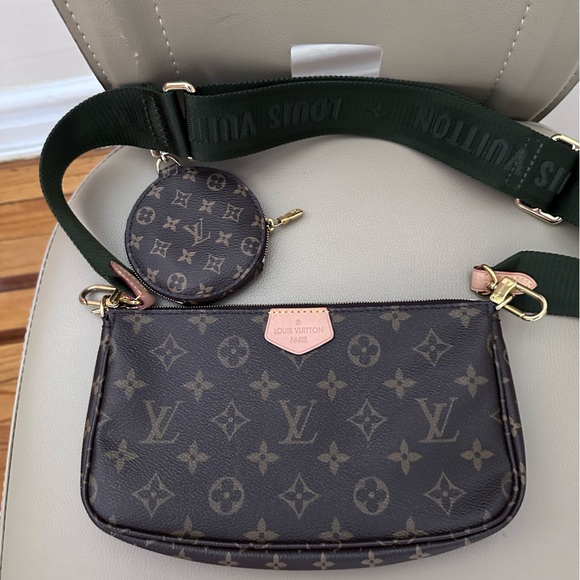 Louis Vuitton multi pochette - Picture 1 of 11